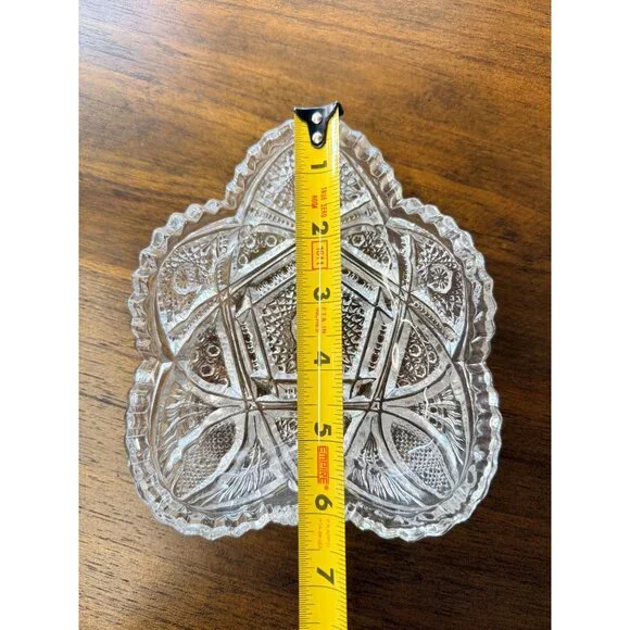 Vintage Imperial Glass Candy Nut Dish Bowl Sawtooth Edge Nucut Serving Piece - Picture 6 of 8